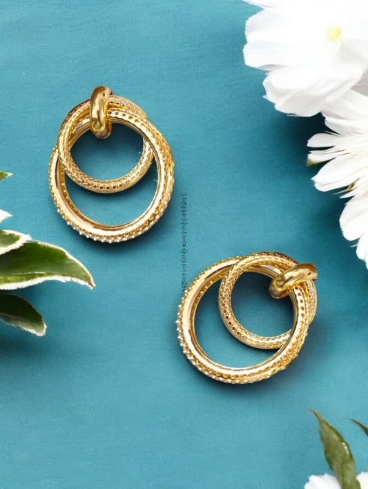 Twisted Interlinked Gold-Plated Circle Stud