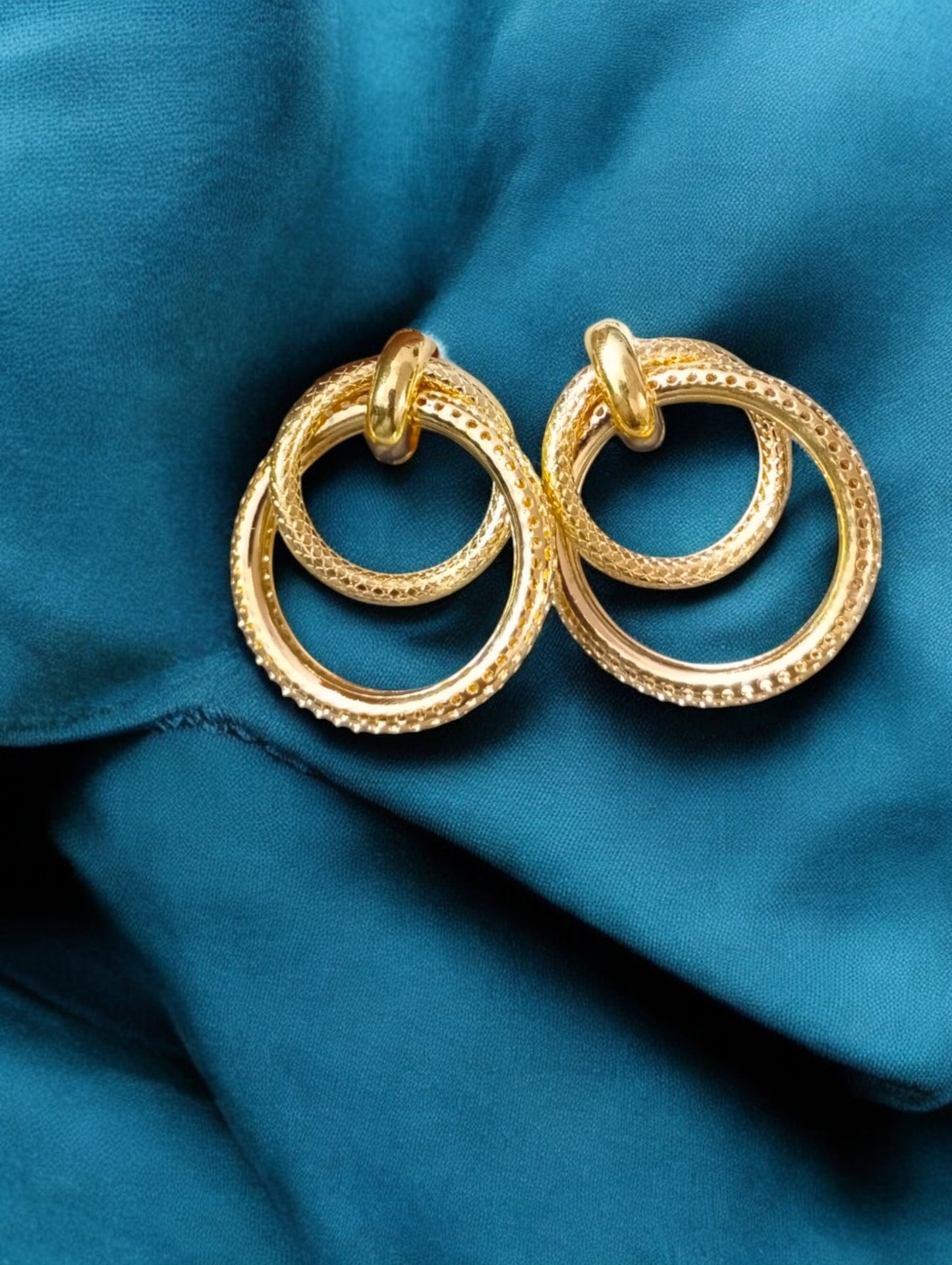 Twisted Interlinked Gold-Plated Circle Stud