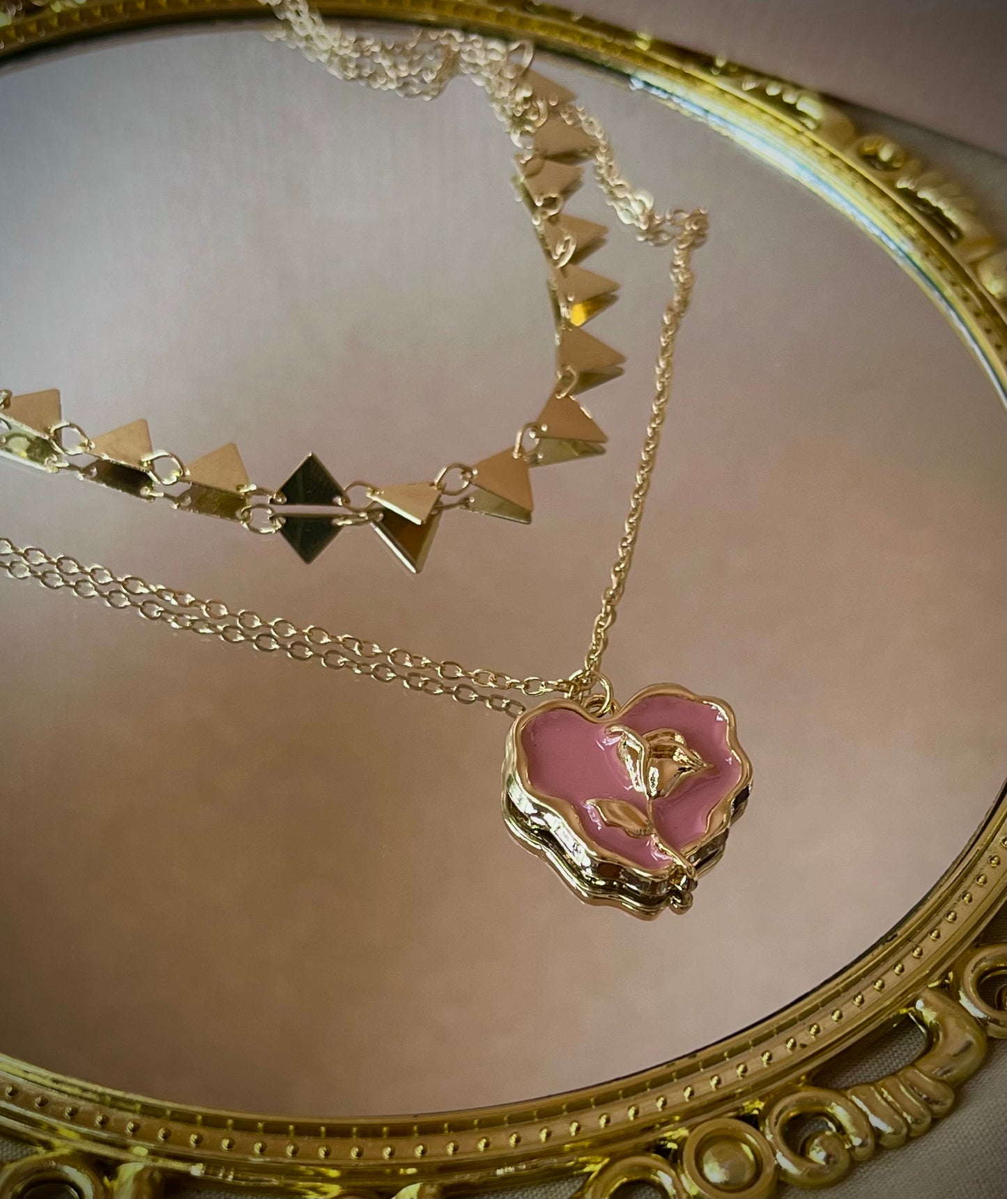 Eliza's Double Layerd Heart Necklace - Pink