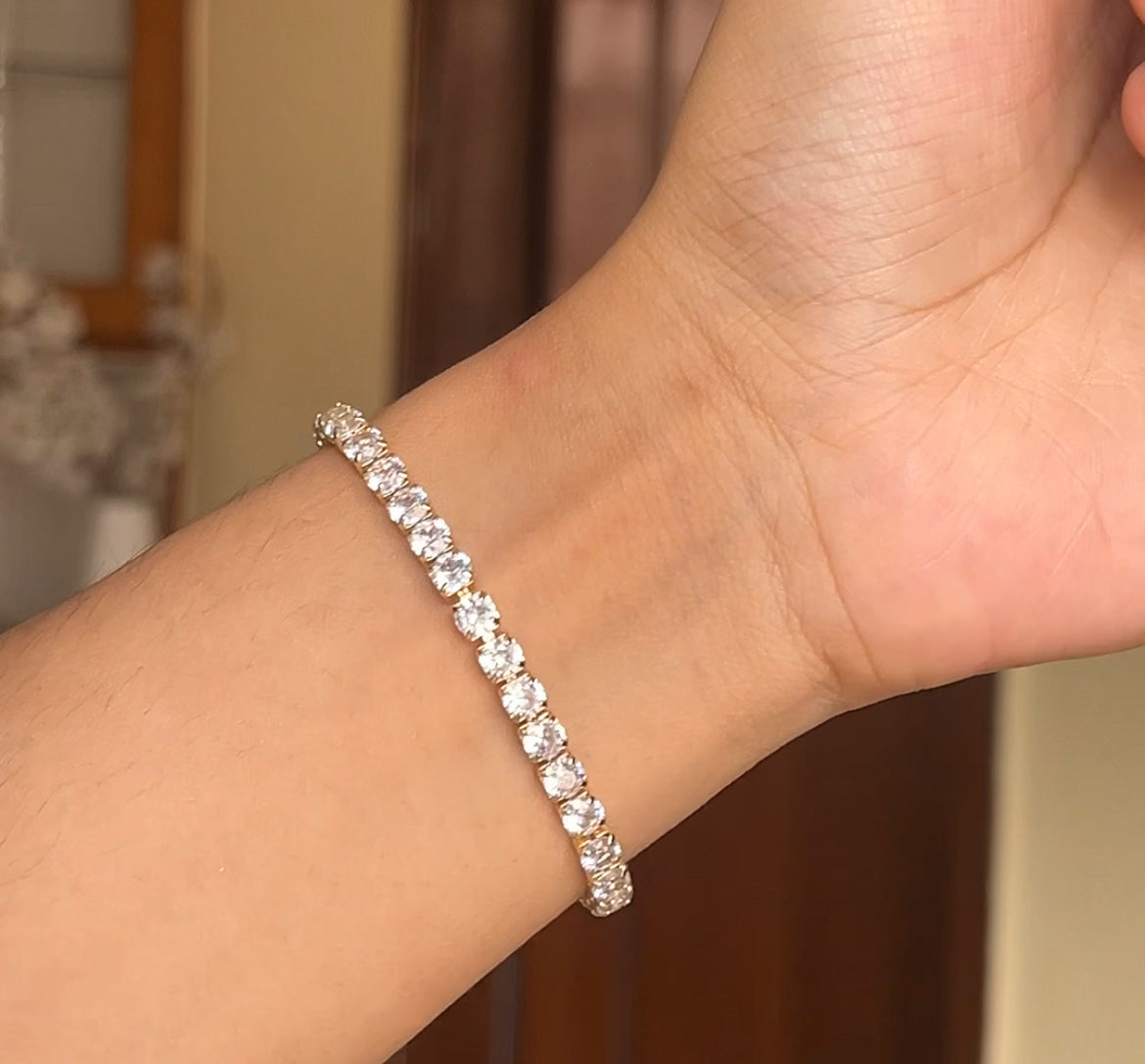 Diamond Tennis Bracelet-Gold