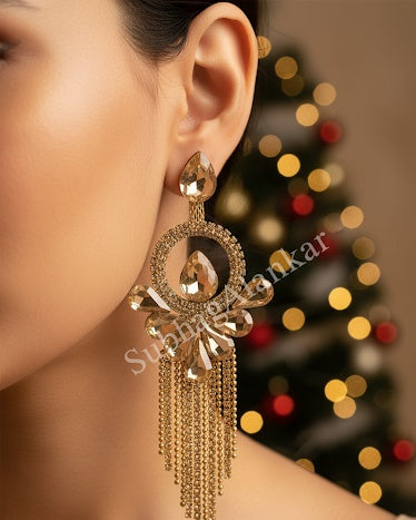 Gold Glam Tassel Dangles Earring
