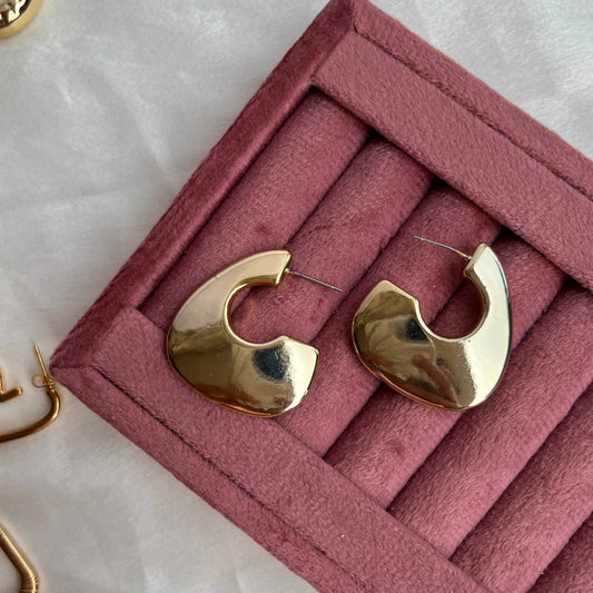 Charlie Gold Statement Half Hoops