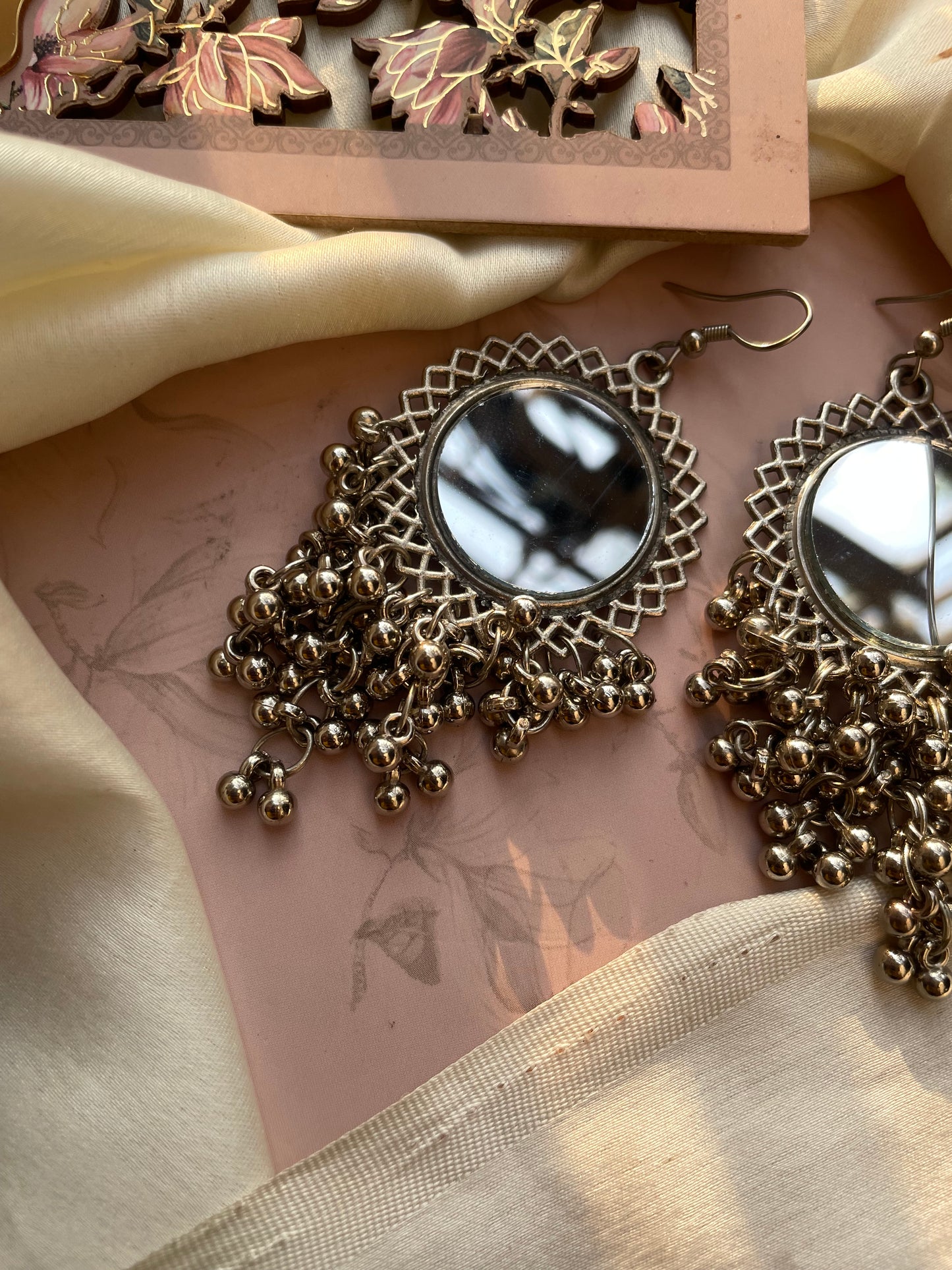 Classic Mirror Ghoongroo Earring