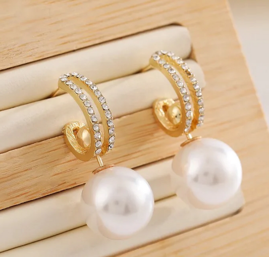 Versatile 5-in-1 Pearl Stud Earring Set