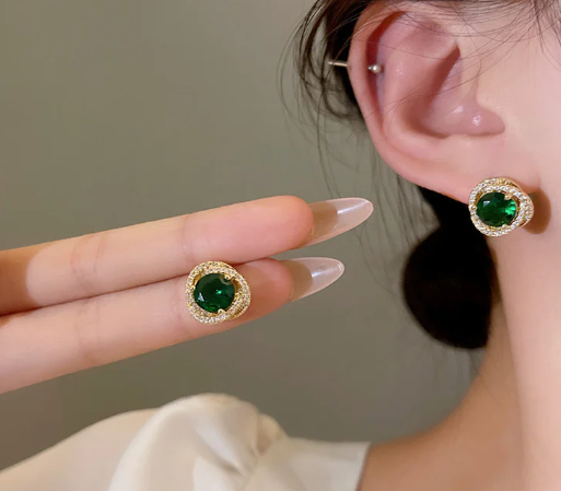 Emerald Green Zircon Stud