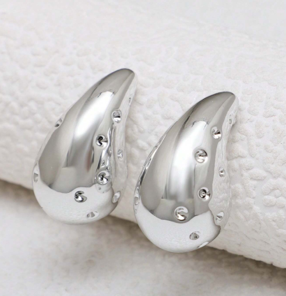 Dotted Water Drop Silver Earring