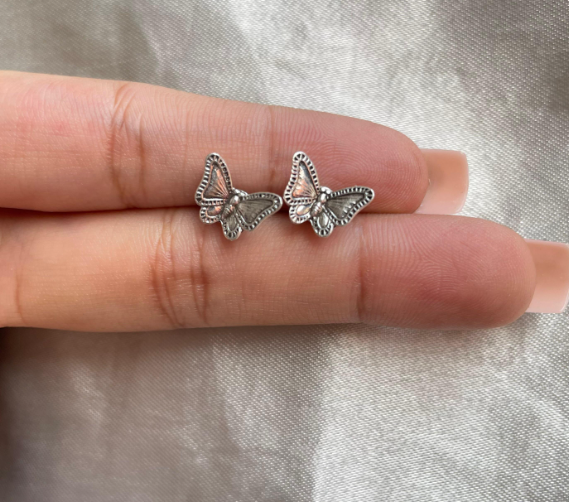 Mini Oxidized ButterFly Stud-Silver