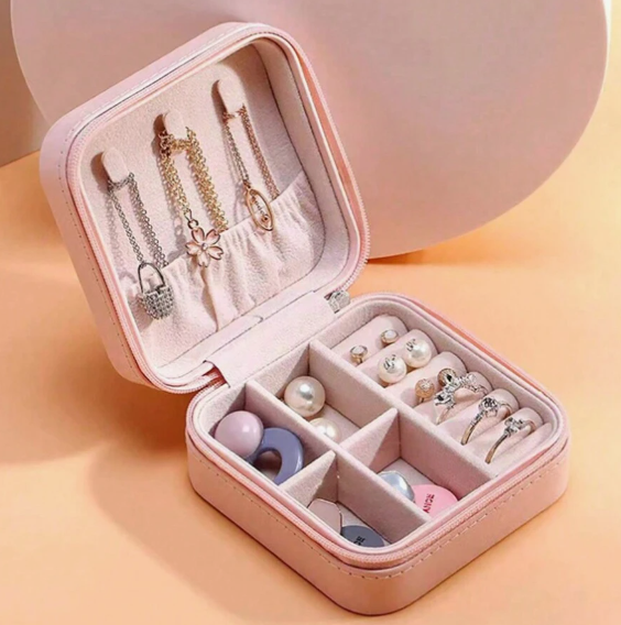 Mini Jewelry Organizer