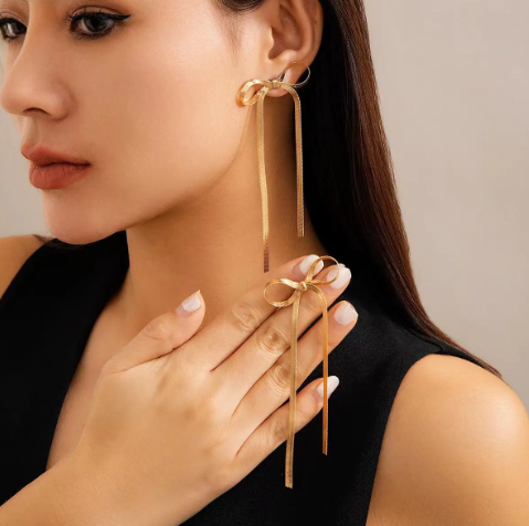 Bow Knot Earrings - 18K Gold Plated