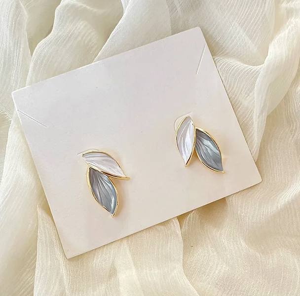 Ivy Leaf Studs earring