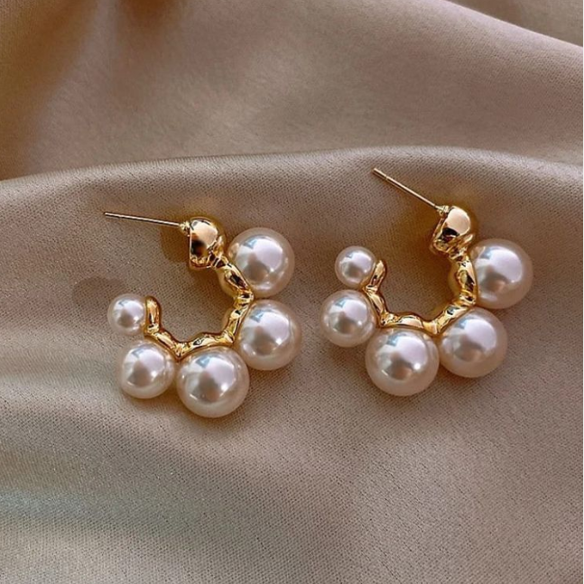 Elegant Pearl C-Hoop Earrings