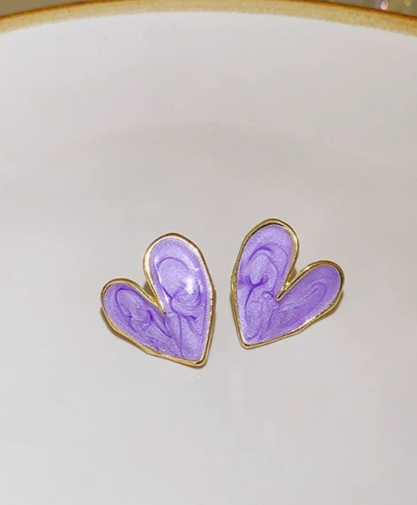 Larissa Purple Heart Stud