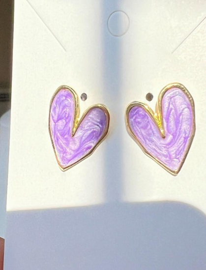 Larissa Purple Heart Stud