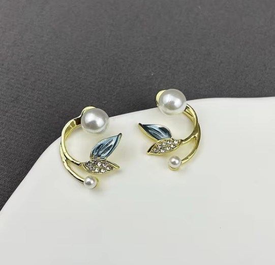 Delicate Leaf Pearl Stud Earrings