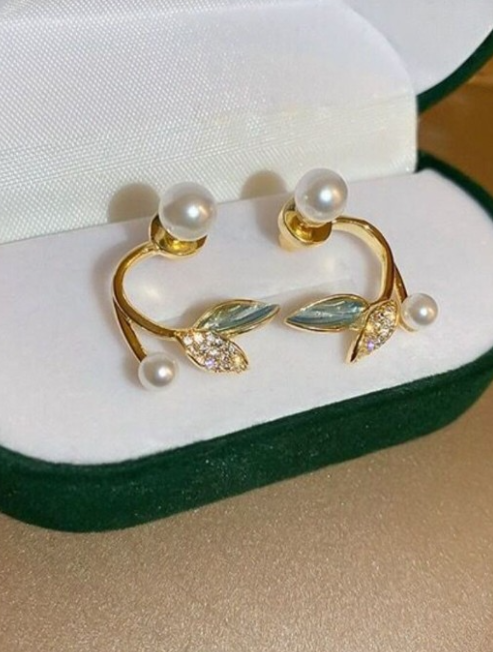 Delicate Leaf Pearl Stud Earrings