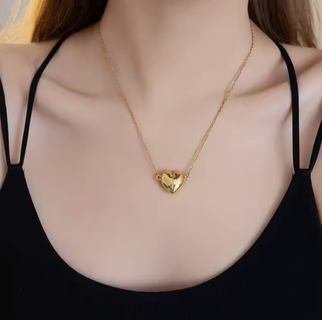 Ruth’s Magnetic Heart Necklace