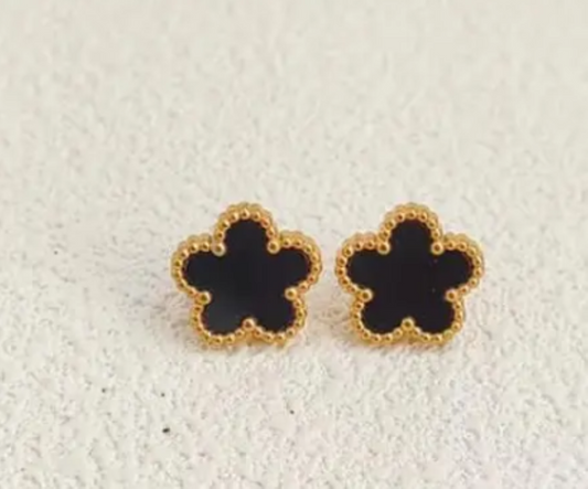 Five Leaf Black Clover Earring