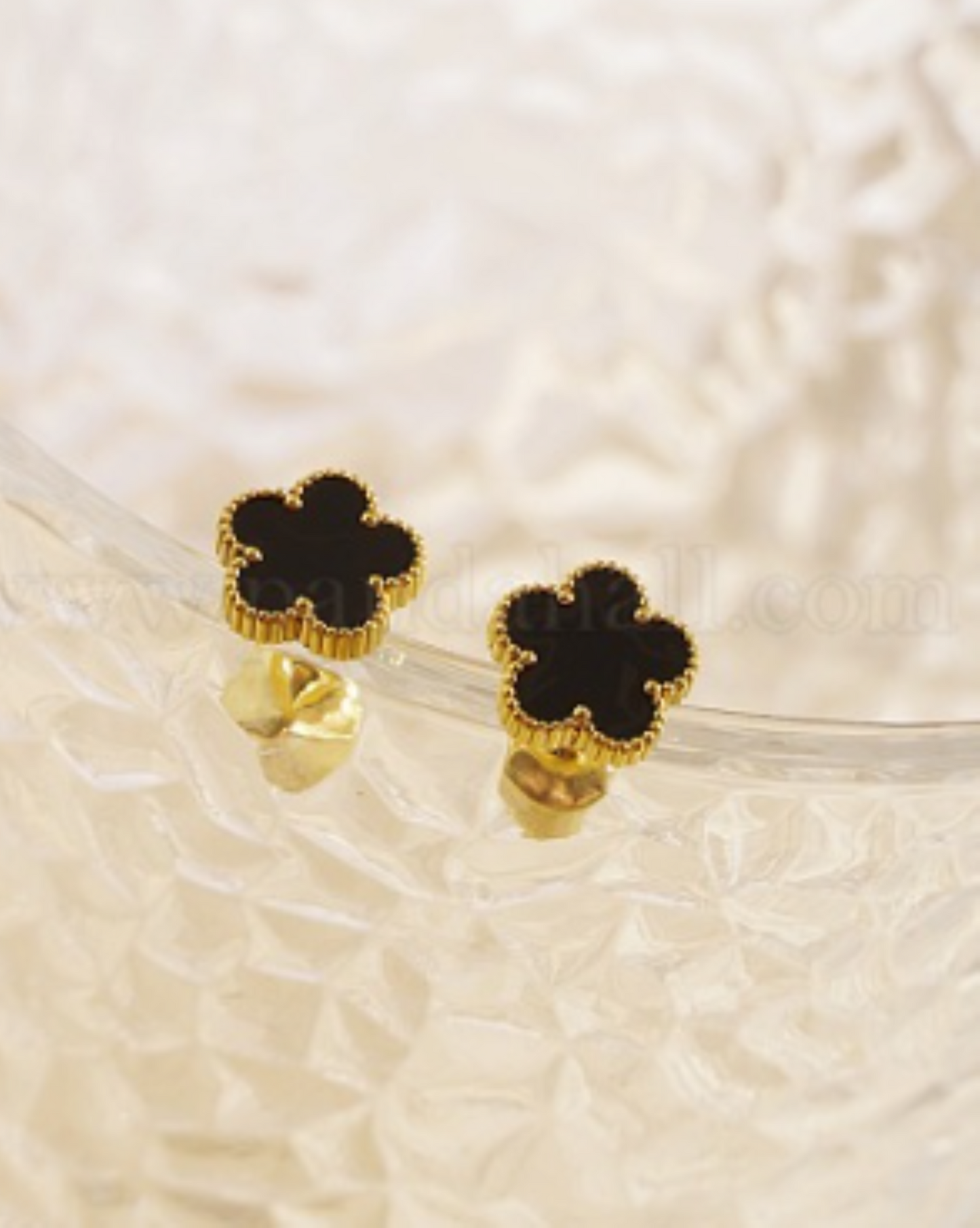 Five Leaf Black Clover Earring