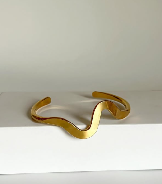 18k Gold Pated Wavy Hand Cuff Bracelet