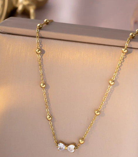 Knot So Shy Necklace