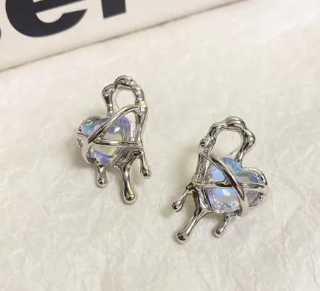 Melt For Me - Ice heart Stud