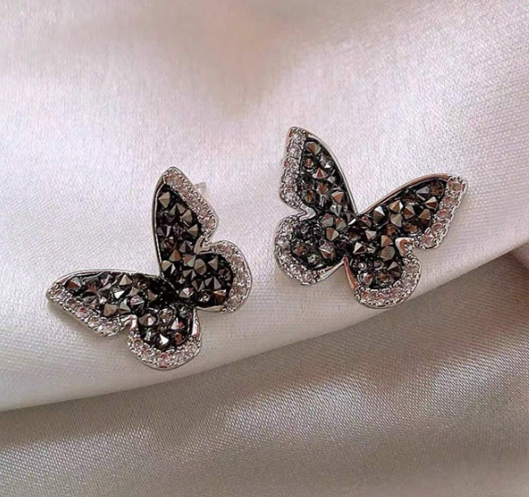 Blingy Black Butterfly Stud