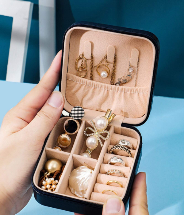 Mini Jewelry Organizer