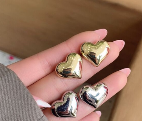 Mini Heart Studs