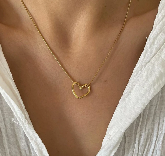 Ava's Heart Necklace - 18k Gold plated