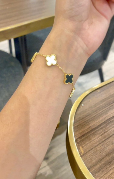 Reversible Clover bracelet- 18k Gold Plated