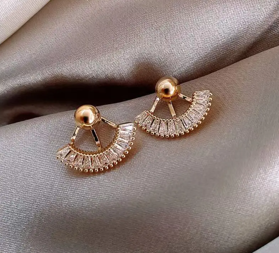 Era's Gold Plated C-Shape Stud Earring