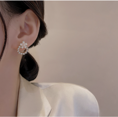 Pink Floral Crystal Round Studs