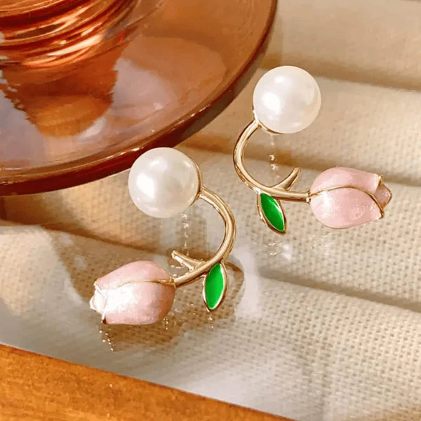 Enchanted Pearl Bud Tulip Studs