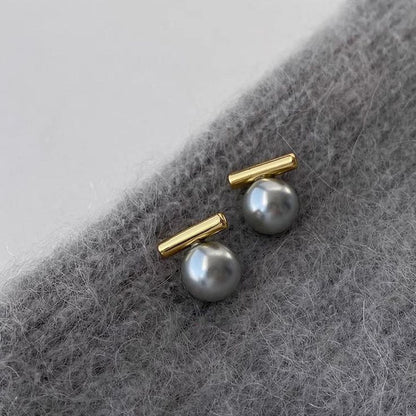 Pearly Mist Studs