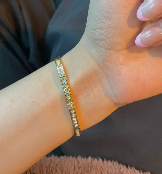Linéa Thin Wrist/ Baby Size bracelet