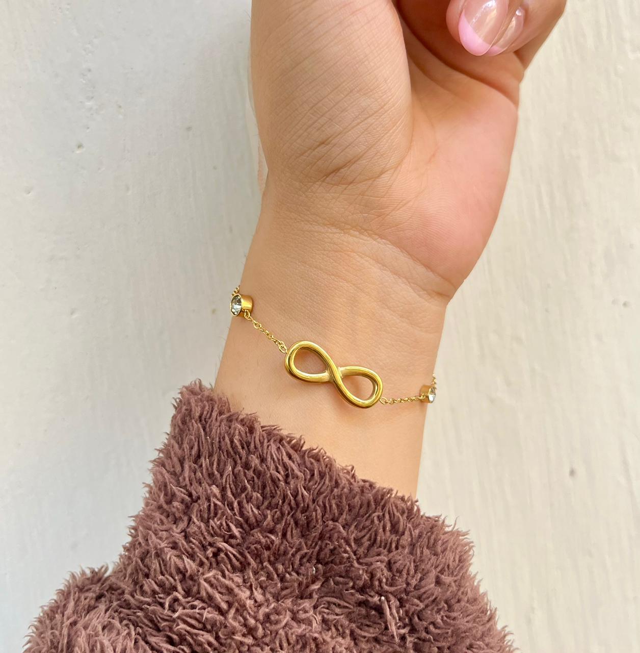 Infinity Hour bracelet