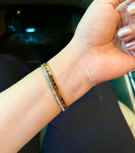 White Nova Thin Wrist/ Baby Size bracelet