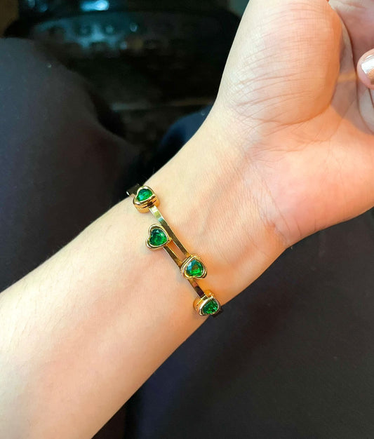 Green Raven Thin Wrist/ Baby Size bracelet
