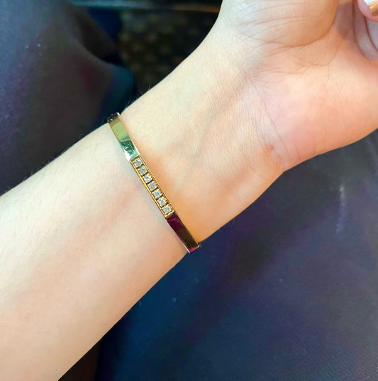 Zara Thin Wrist/ Baby Size bracelet