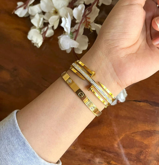 Ravya Thin Wrist/ Baby Size bracelet Stack