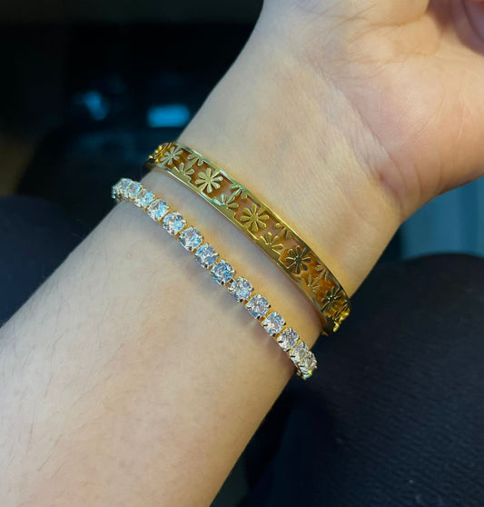 Chaos Thin Wrist/ Baby Size bracelet Stack