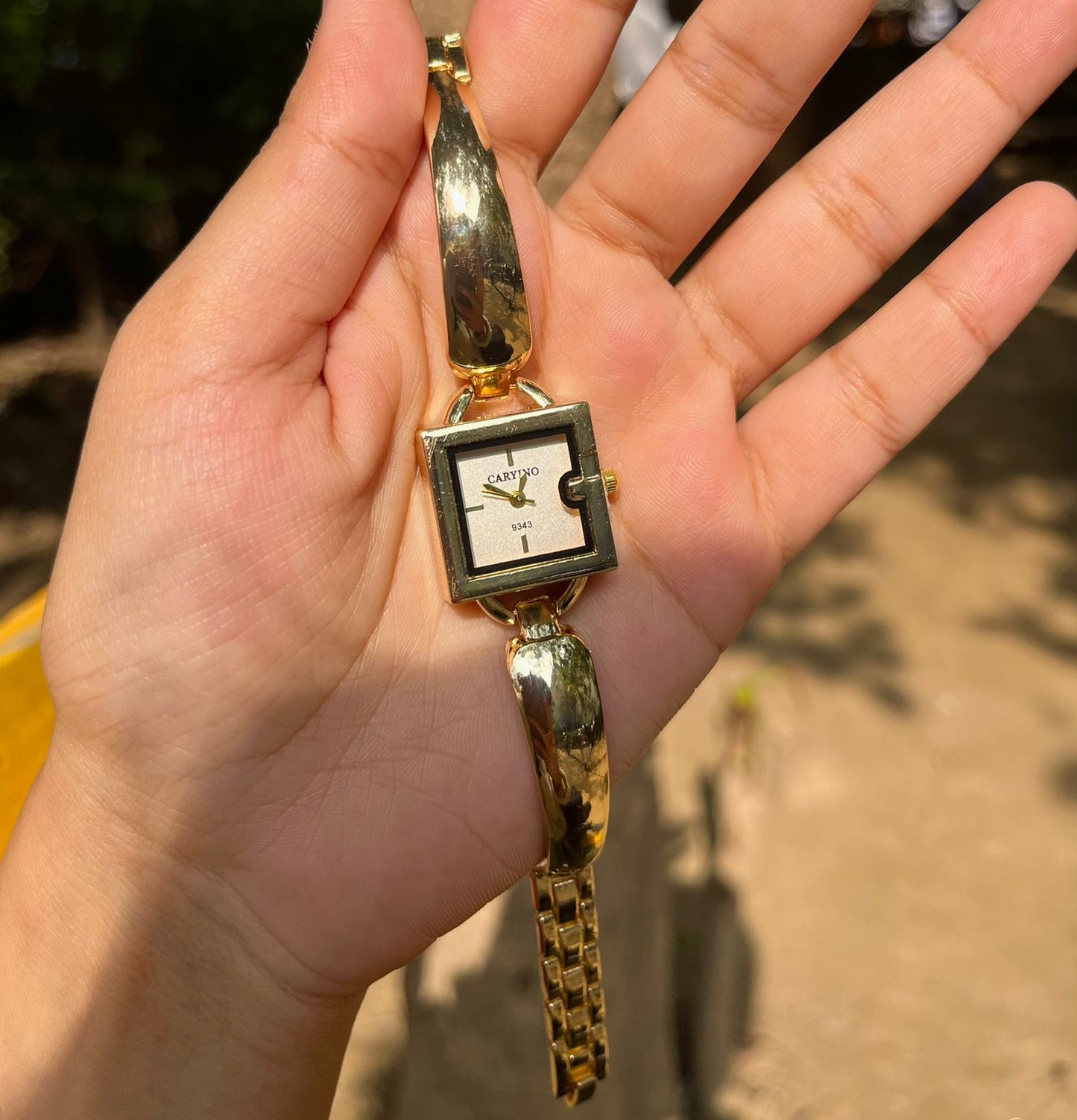 Astoria Gold Watch