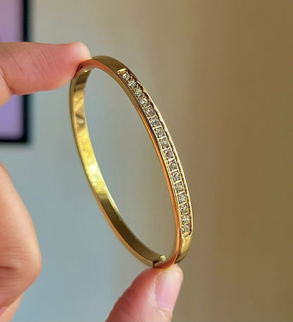 Myra Thin Wrist/ Baby Size bracelet