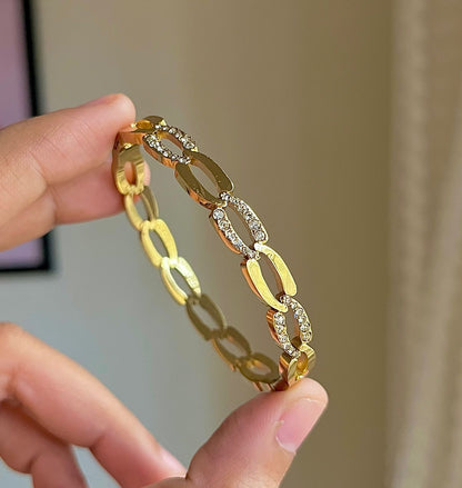 Naina Thin Wrist/ Baby Size bracelet
