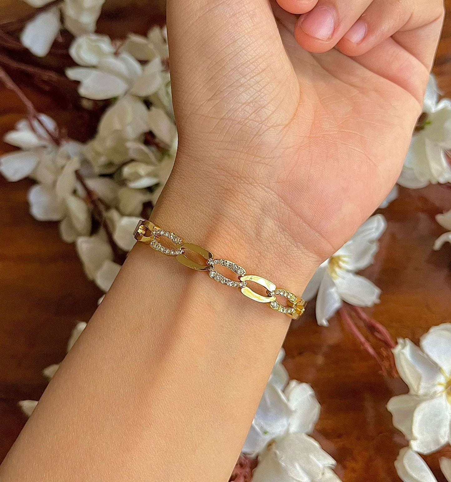 Naina Thin Wrist/ Baby Size bracelet