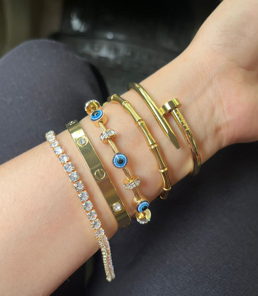 Qira Thin Wrist/ Baby Size bracelet Stack