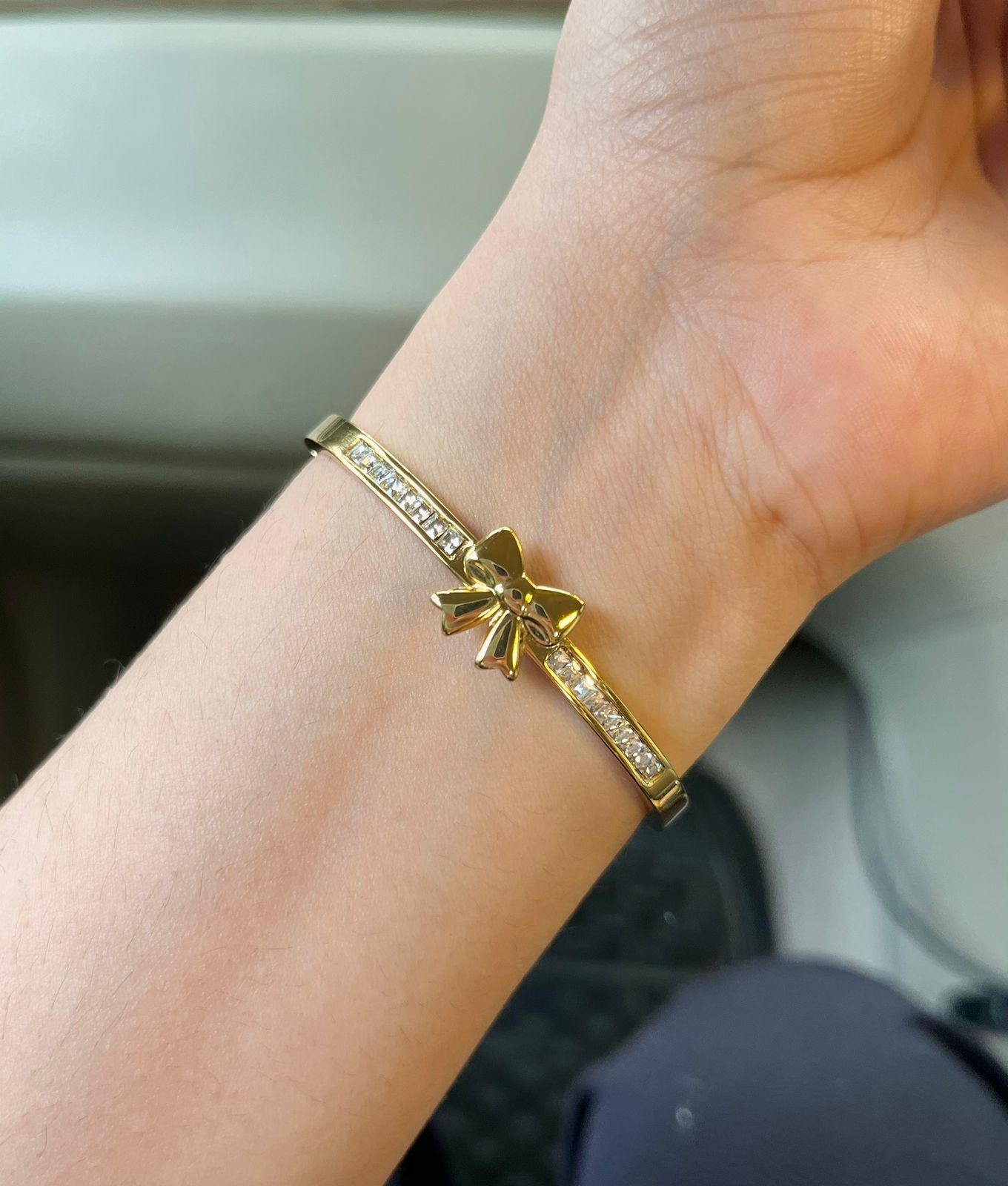 What a bow-it? Thin Wrist/ Baby Size bracelet
