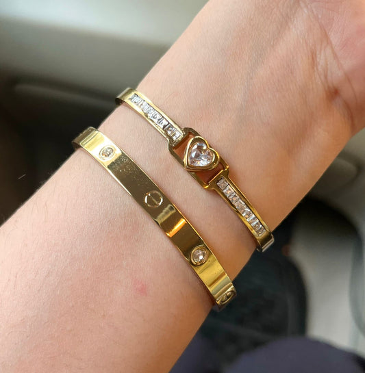 Eddie White Thin Wrist/ Baby Size bracelet Stack