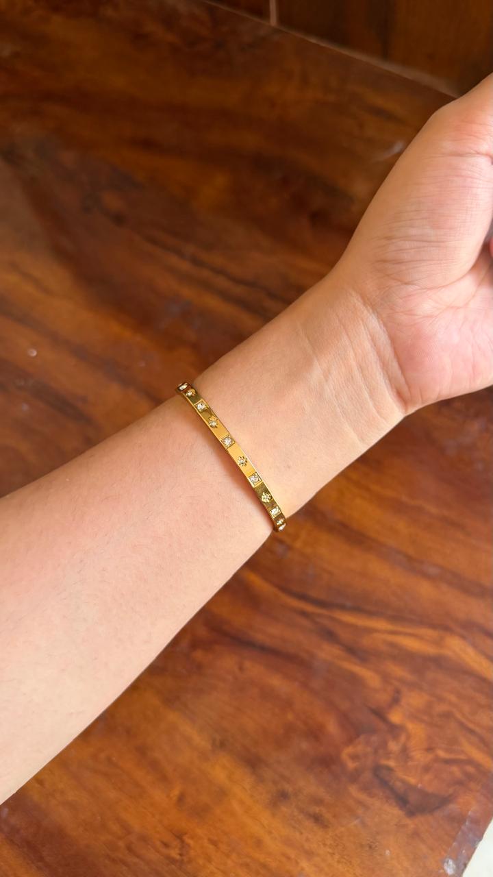 Roscoe Thin Wrist/ Baby Size bracelet
