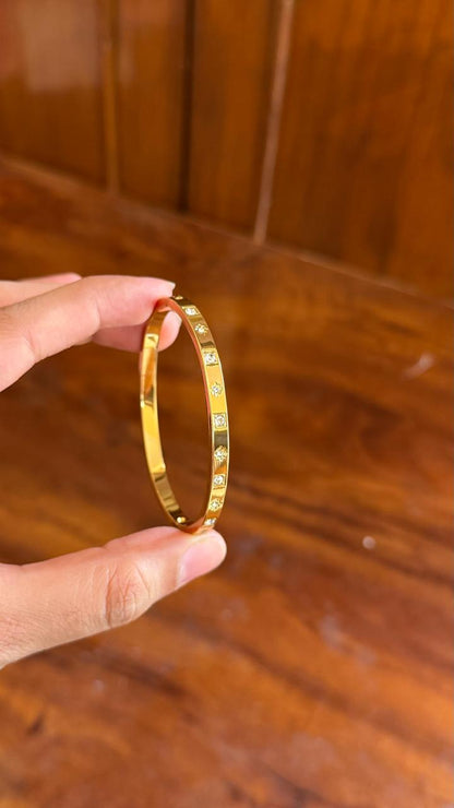 Roscoe Thin Wrist/ Baby Size bracelet